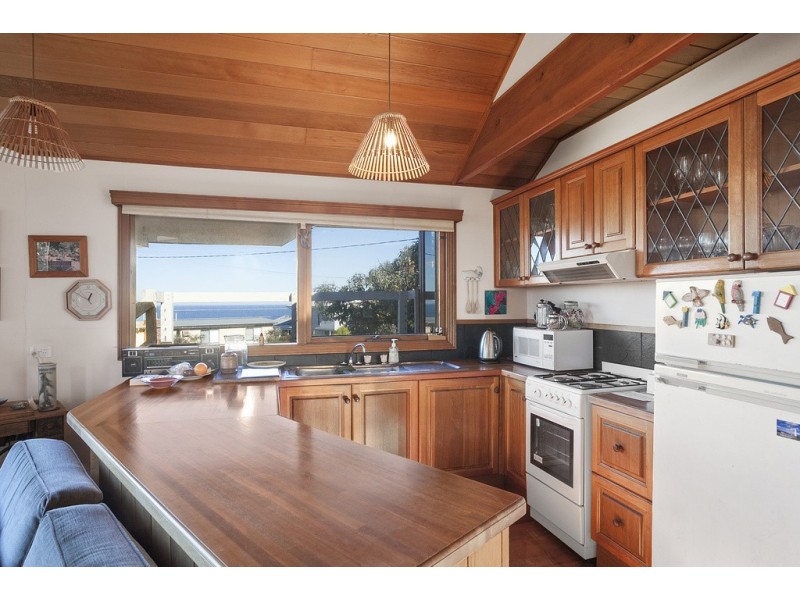 35 Kalbaru Drive, Fairhaven VIC 3231