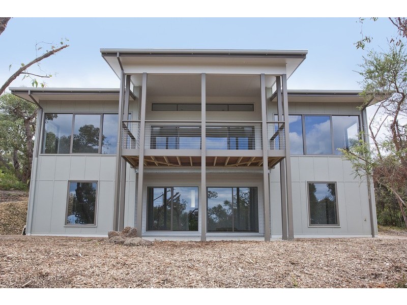 6 Narani Way, Fairhaven VIC 3231