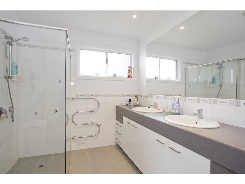 1 Werona Road, Fairhaven VIC 3231