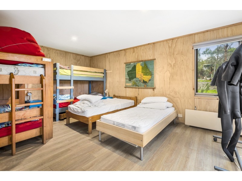 17 Alice Road, Aireys Inlet VIC 3231