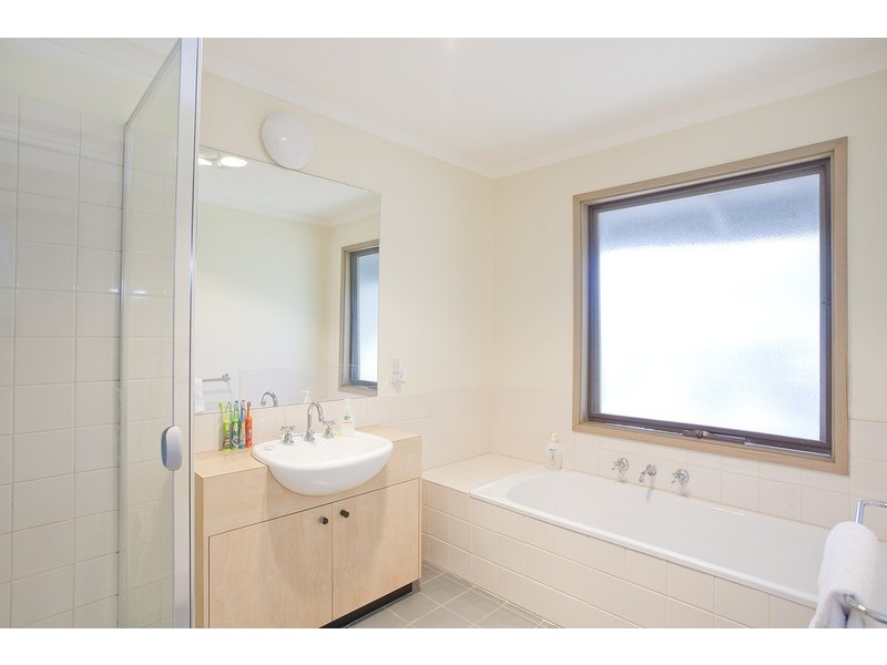 2/5-7 Hartley Street, Aireys Inlet VIC 3231