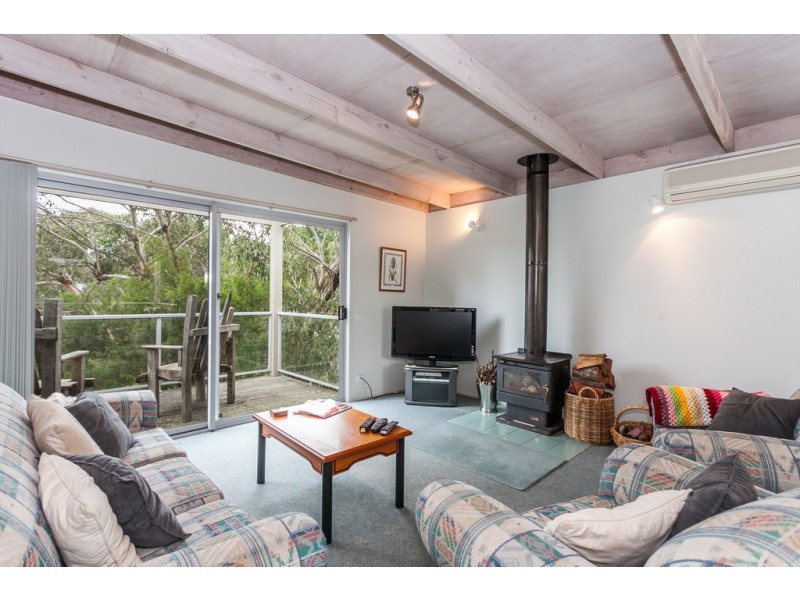 2/19  Aireys Street, Aireys Inlet VIC 3231