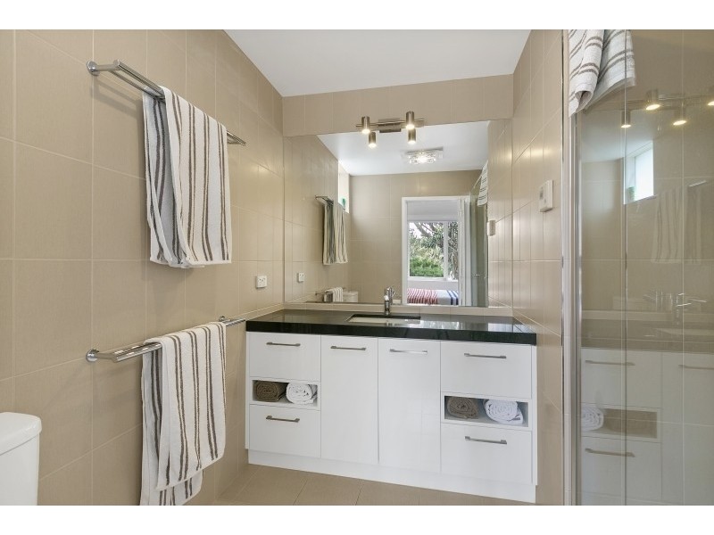 12 Cowan Avenue, Fairhaven VIC 3231