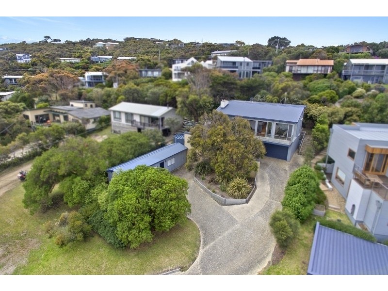 12 Cowan Avenue, Fairhaven VIC 3231