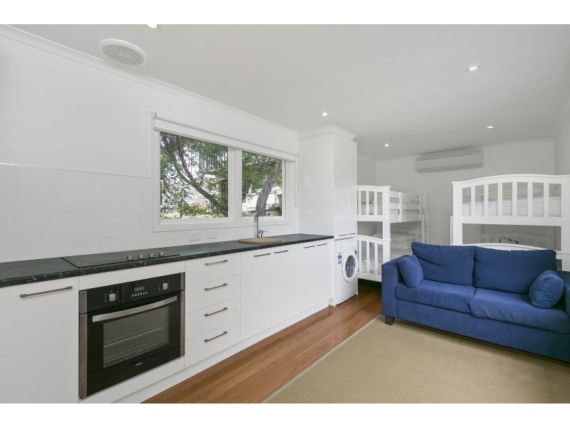 12 Cowan Avenue, Fairhaven VIC 3231