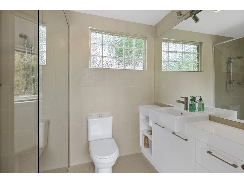 12 Cowan Avenue, Fairhaven VIC 3231