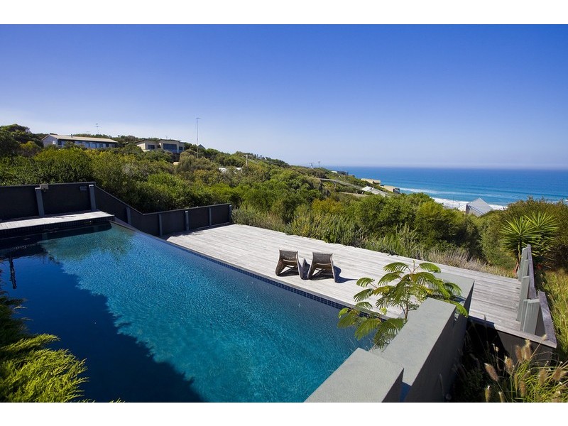 25 Banool Road, Fairhaven VIC 3231