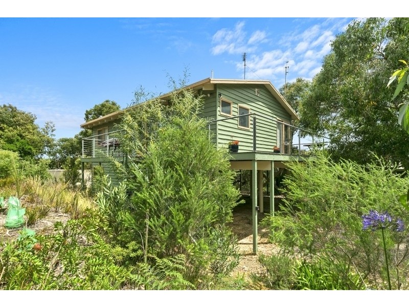 52 Boyd Avenue, Moggs Creek VIC 3231