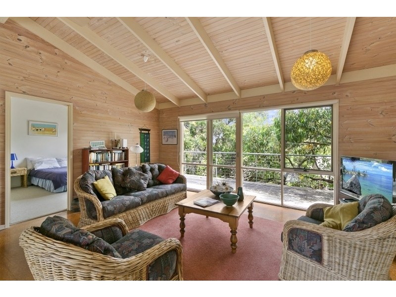 52 Boyd Avenue, Moggs Creek VIC 3231