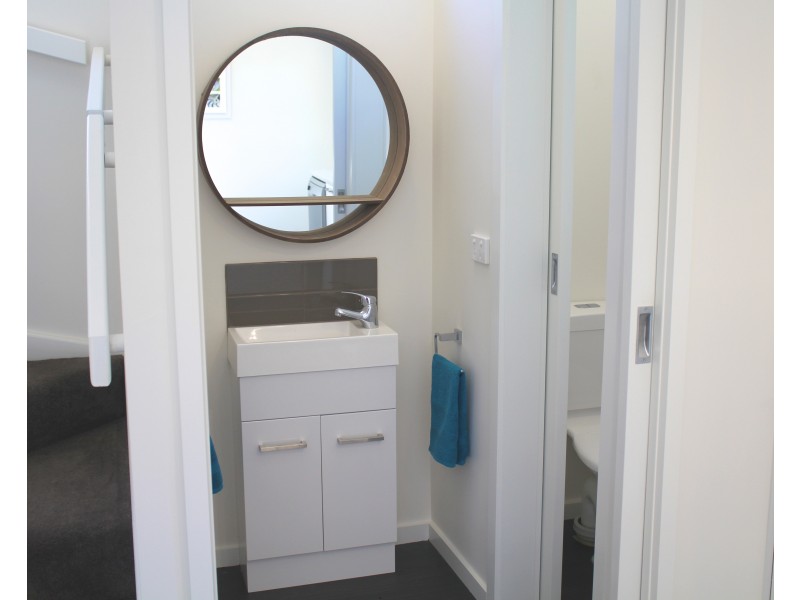 1/166-170  Great Ocean Road, Anglesea VIC 3230