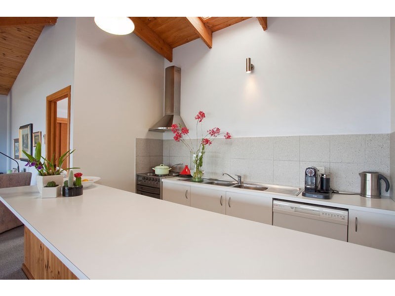 8 Marian Street, Aireys Inlet VIC 3231