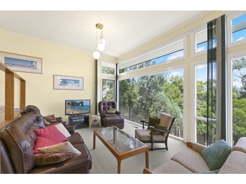 1 Brent Avenue, Aireys Inlet VIC 3231