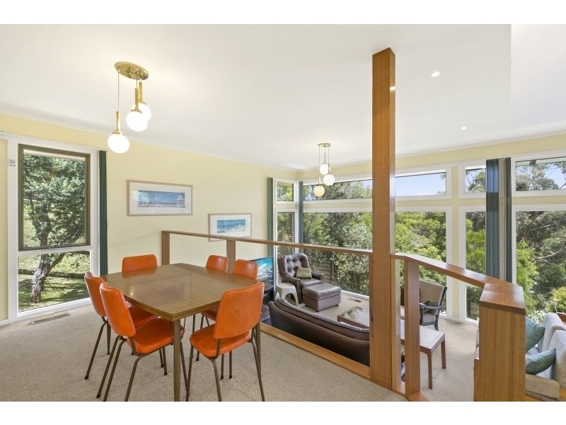 1 Brent Avenue, Aireys Inlet VIC 3231