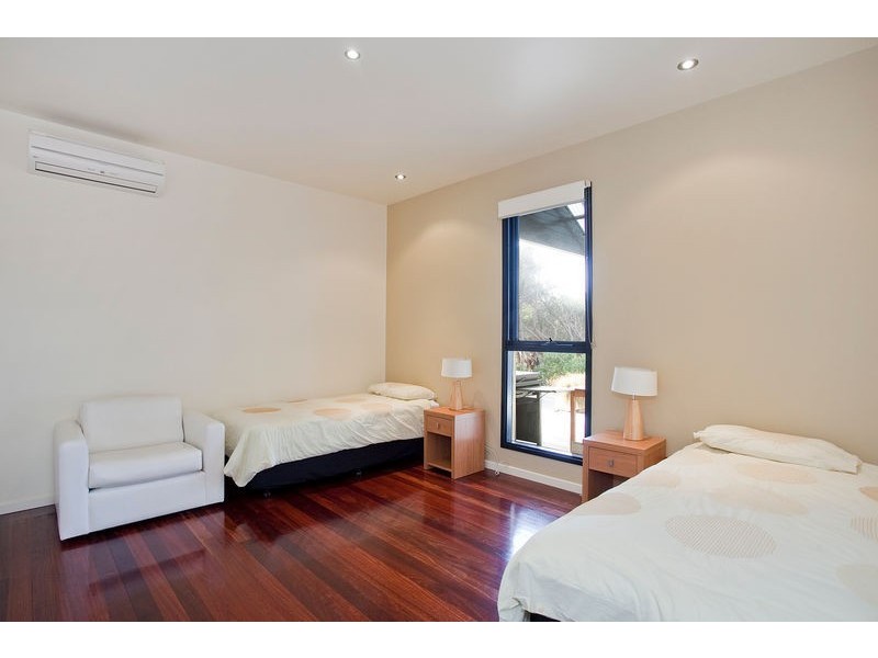 9 Boyd Avenue, Moggs Creek VIC 3231