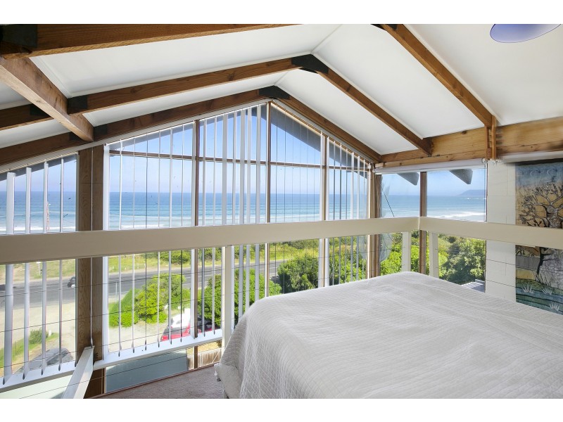 725 Great Ocean Road, Eastern View VIC 3231