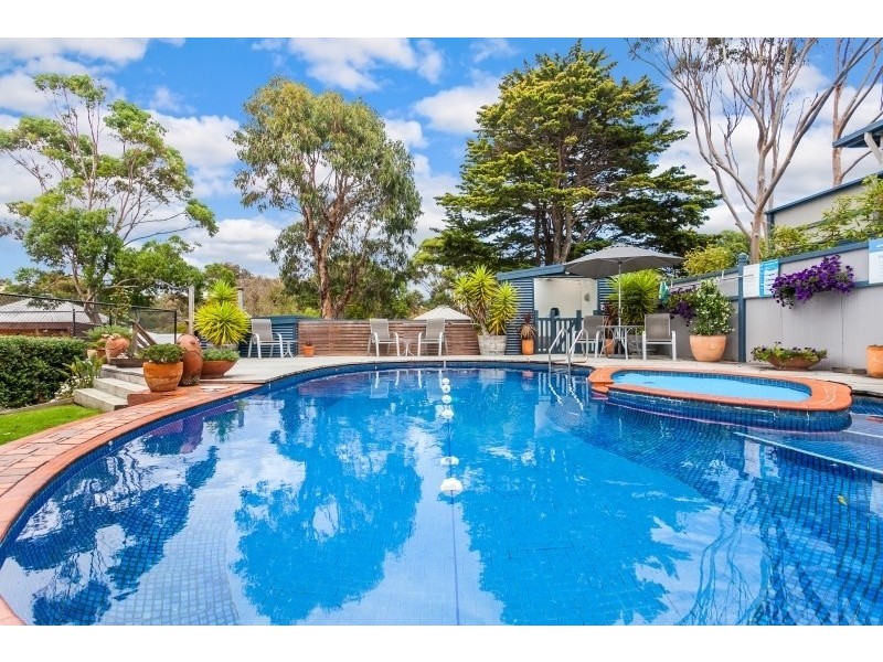 4/2-4 Barton Court, Aireys Inlet VIC 3231