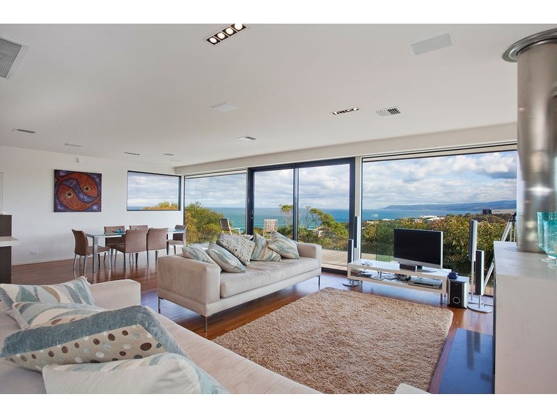 19 Ridge Road, Fairhaven VIC 3231