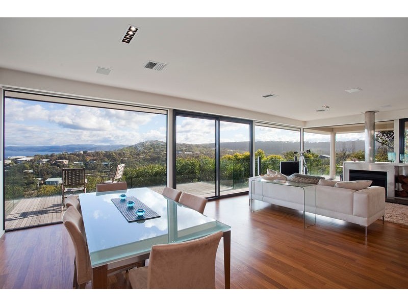 19 Ridge Road, Fairhaven VIC 3231