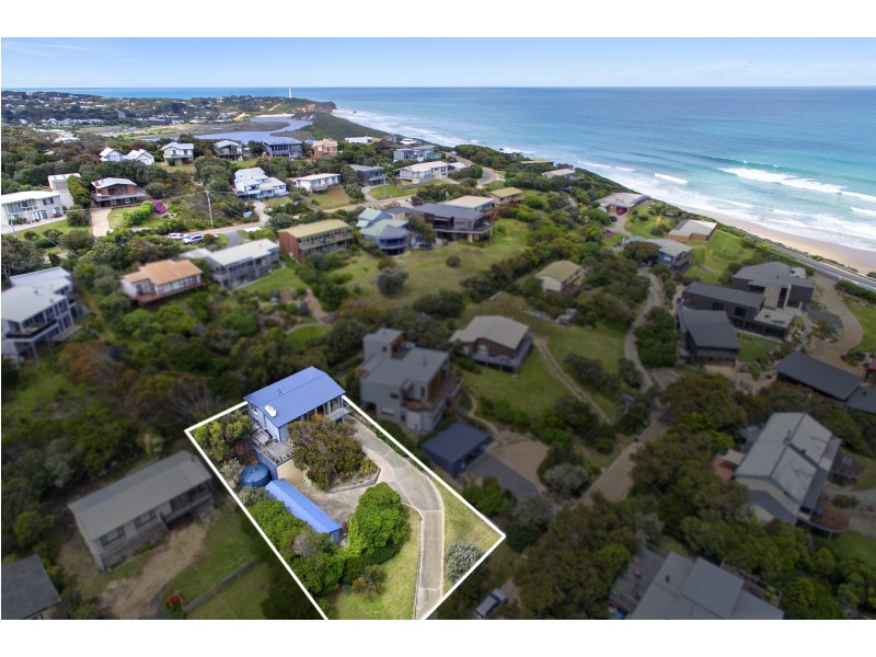 12 Cowan Avenue, Fairhaven VIC 3231