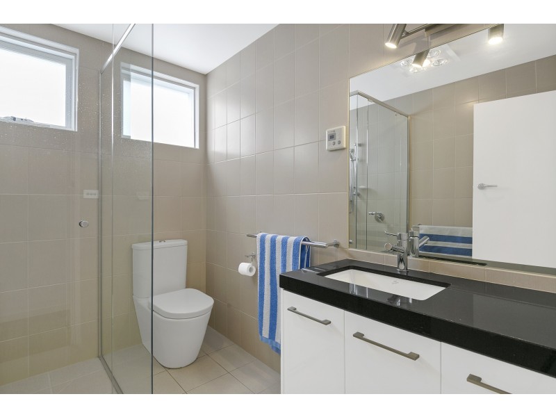 12 Cowan Avenue, Fairhaven VIC 3231