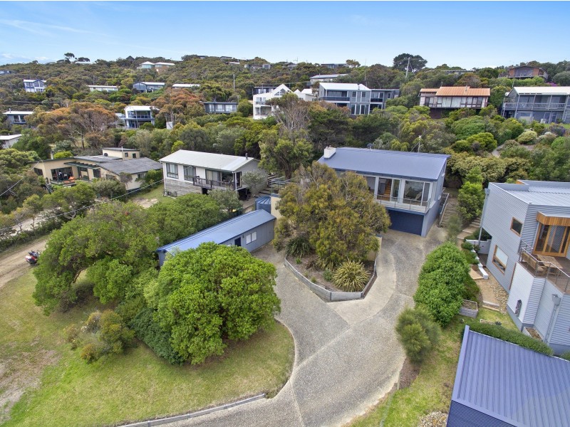 12 Cowan Avenue, Fairhaven VIC 3231