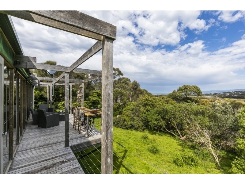 15 Brent Avenue, Aireys Inlet VIC 3231
