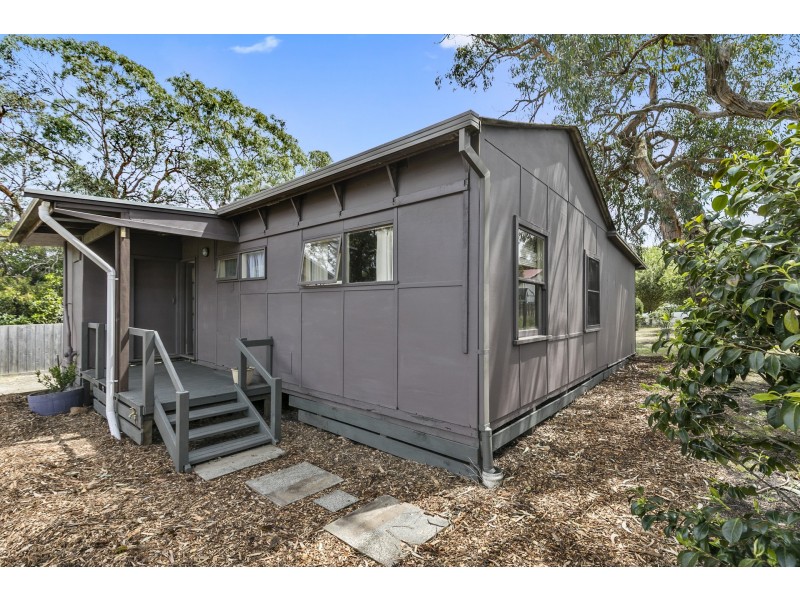 8A Wray Street, Anglesea VIC 3230