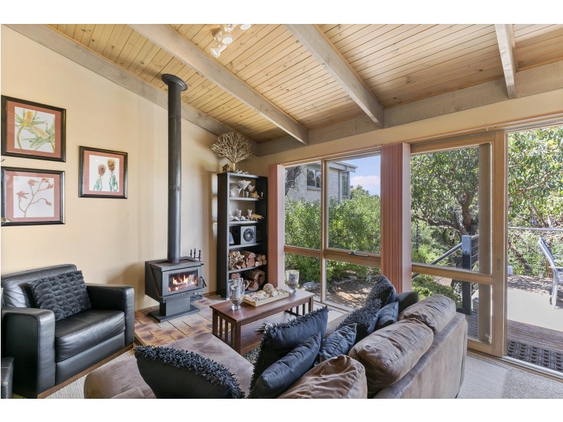 25 Kalbaru Drive, Fairhaven VIC 3231