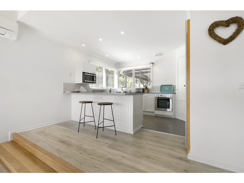 44 Lialeeta Road, Fairhaven VIC 3231
