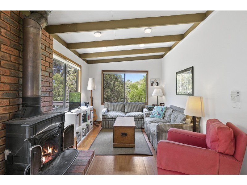 30 Aireys Street, Aireys Inlet VIC 3231