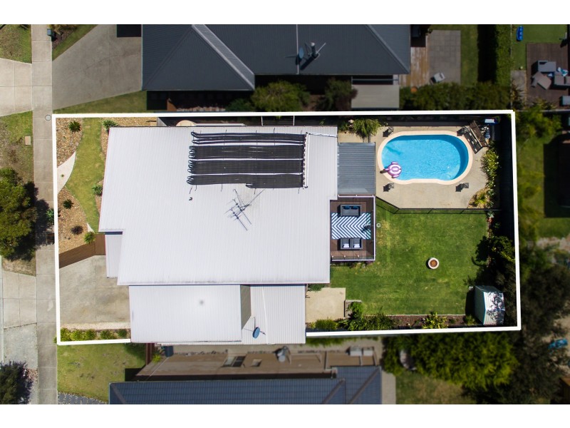 52 Shorebreak Street, Torquay VIC 3228