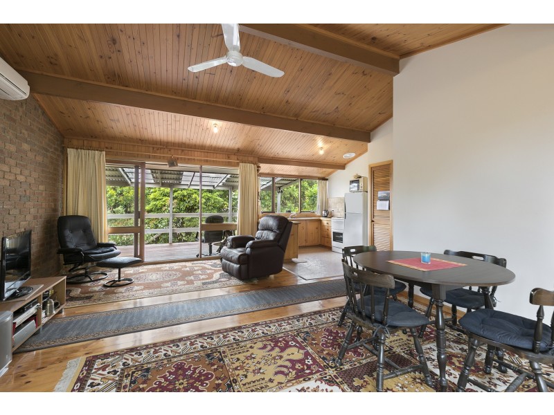 1 Ilaroo Road, Fairhaven VIC 3231