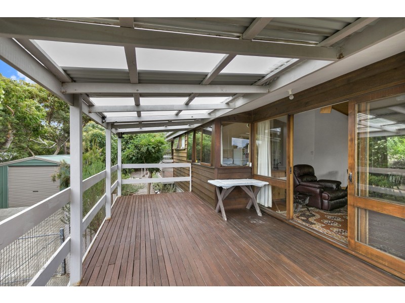 1 Ilaroo Road, Fairhaven VIC 3231