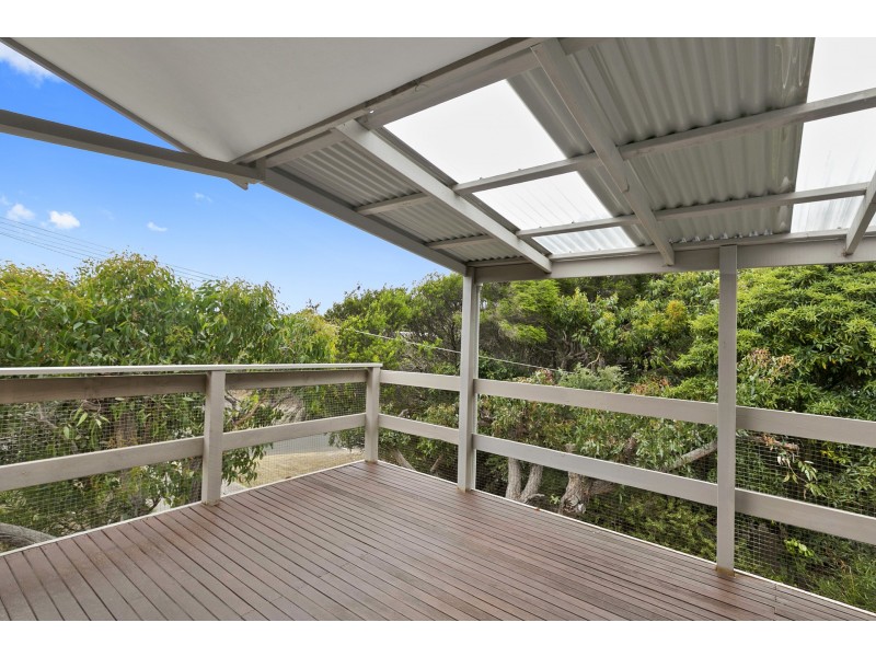 1 Ilaroo Road, Fairhaven VIC 3231