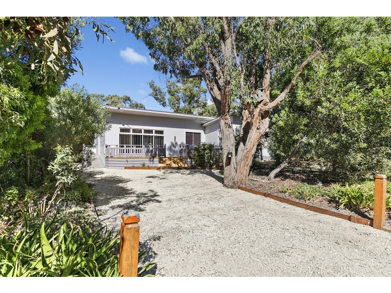 24 Fraser Avenue, Anglesea VIC 3230