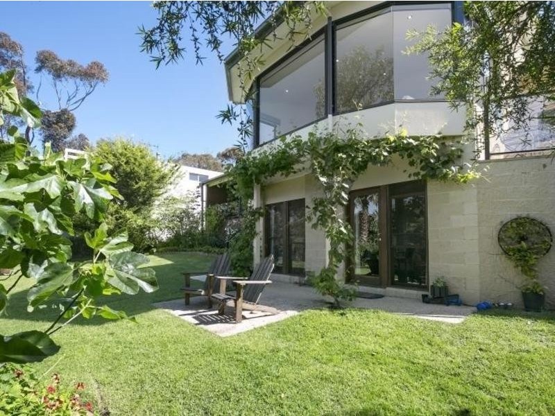 8 Charles Street, Anglesea VIC 3230