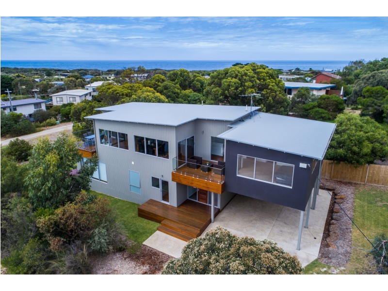 67 Seventh Avenue, Anglesea VIC 3230