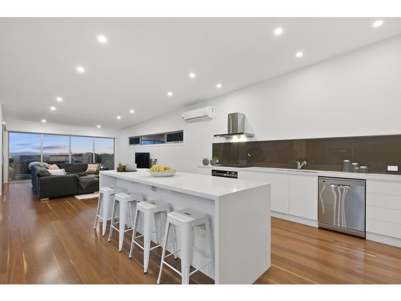 67 Seventh Avenue, Anglesea VIC 3230