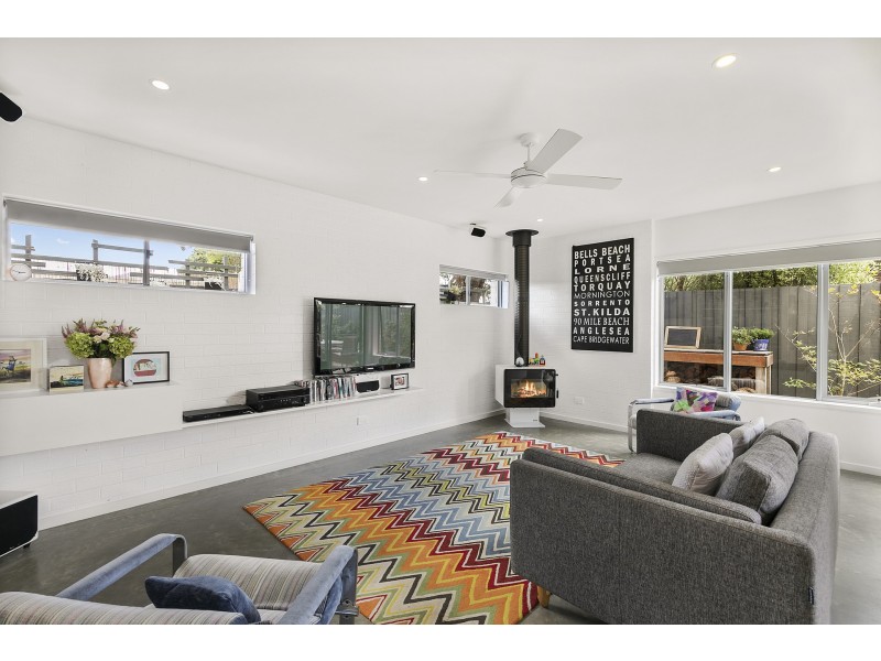 1 Hallis Court, Torquay VIC 3228