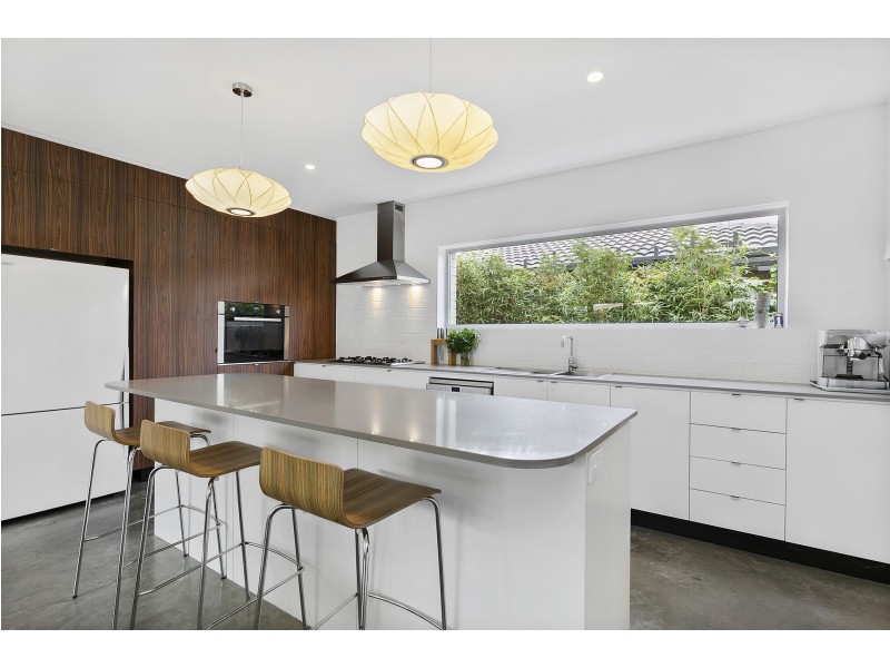 1 Hallis Court, Torquay VIC 3228