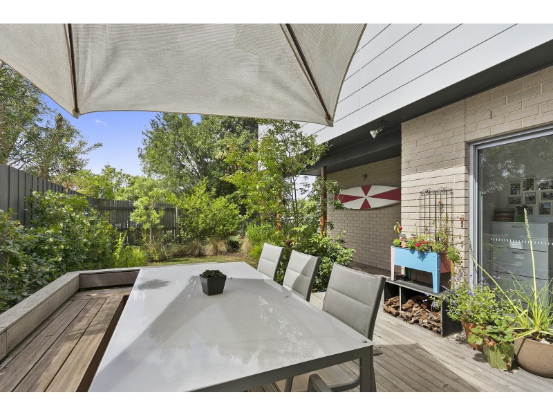 1 Hallis Court, Torquay VIC 3228