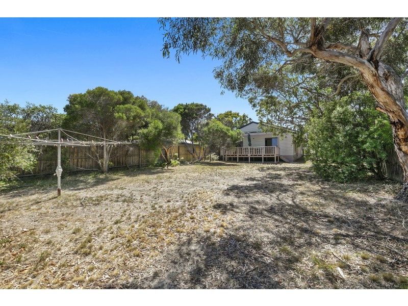 14 Ninth Avenue, Anglesea VIC 3230