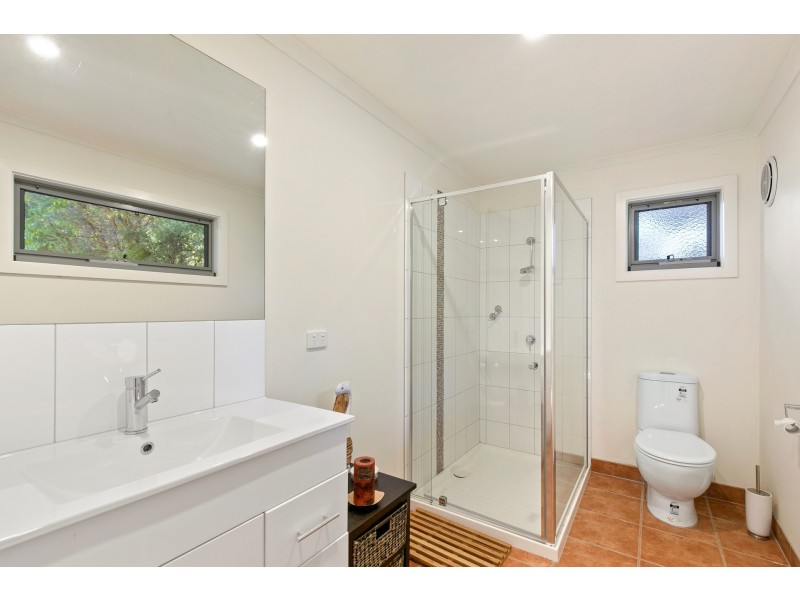 52 Lialeeta Road, Fairhaven VIC 3231