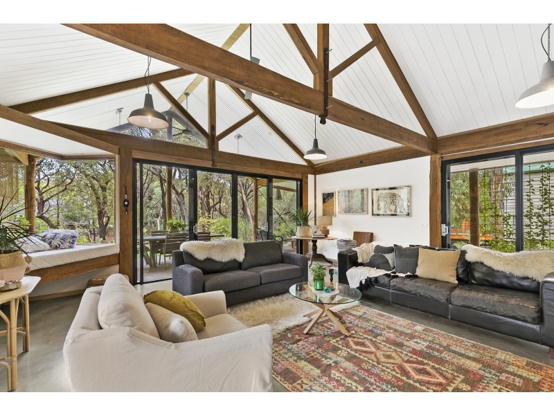 4 Berthon Street, Aireys Inlet VIC 3231