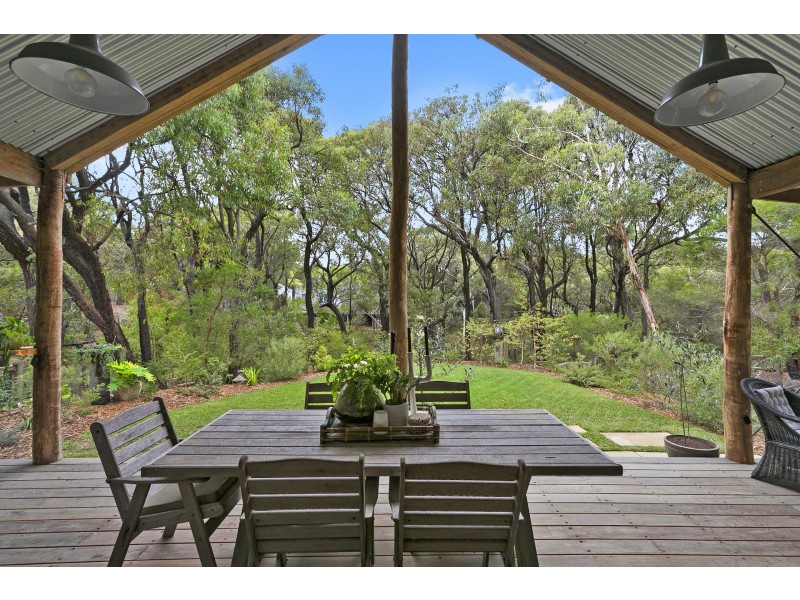 4 Berthon Street, Aireys Inlet VIC 3231