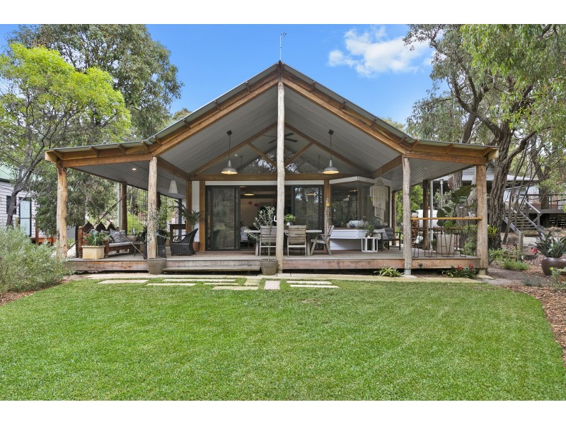 4 Berthon Street, Aireys Inlet VIC 3231