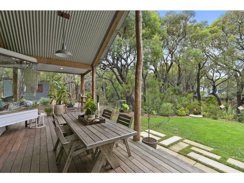 4 Berthon Street, Aireys Inlet VIC 3231