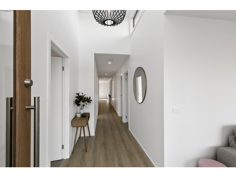 49 Grinders Avenue, Torquay VIC 3228