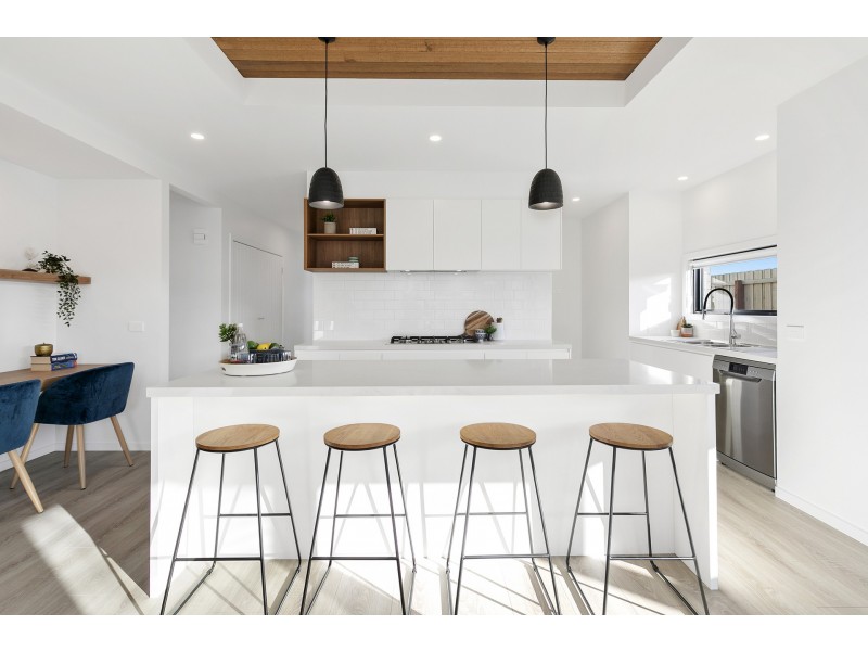 49 Grinders Avenue, Torquay VIC 3228