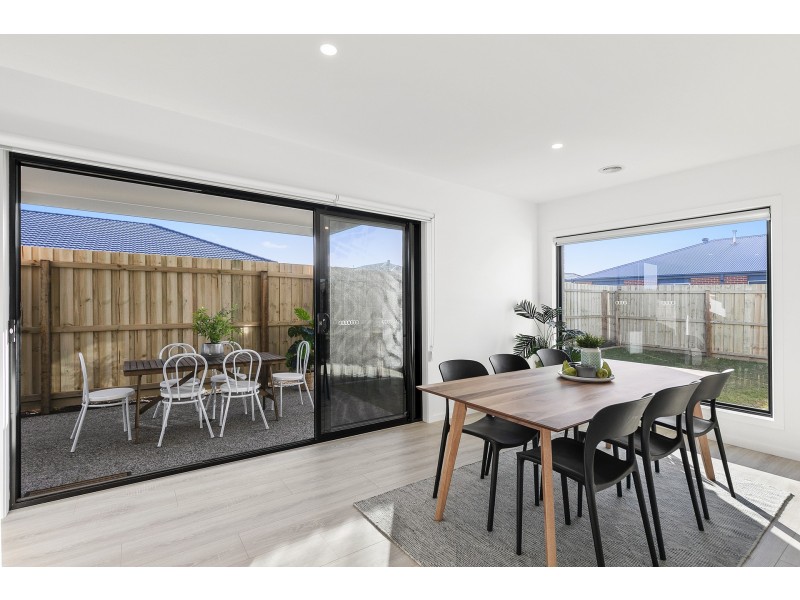 49 Grinders Avenue, Torquay VIC 3228